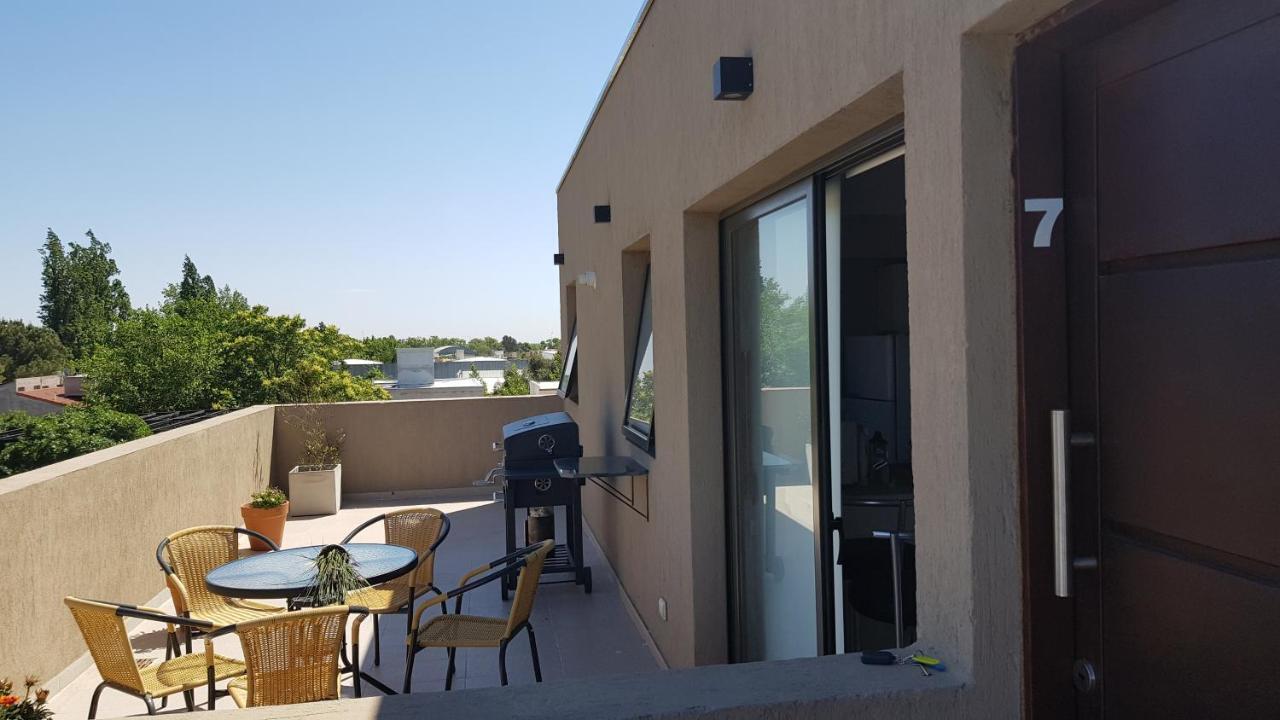 Departamento En Complejo Las Lilas Mendoza Apartment Luaran gambar